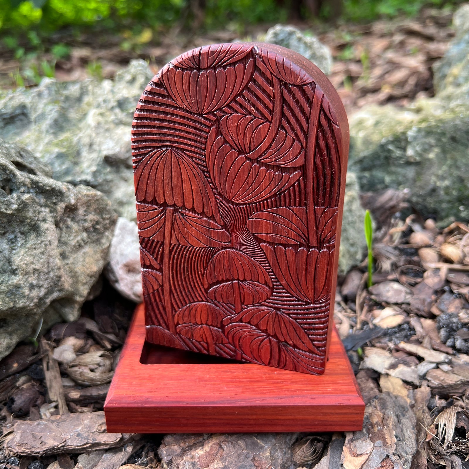 Headstone Dice Crypt - Magic Mushroom