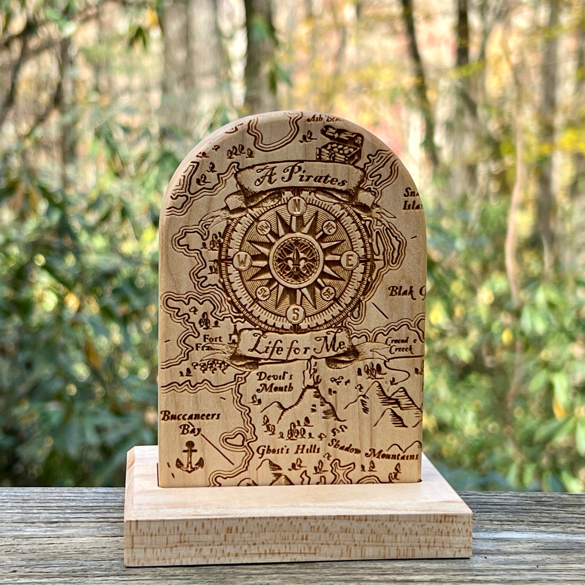 Headstone Dice Crypt - Pirates Life