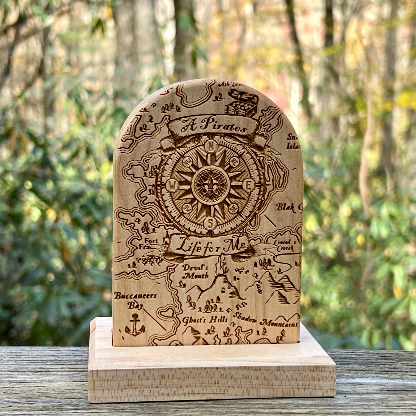 Headstone Dice Crypt - Pirates Life